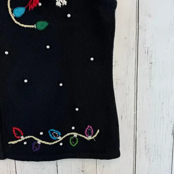 VTG Designers Originals Black Embroidered Christmas Sweater Vest Size Large - Picture 5 of 12
